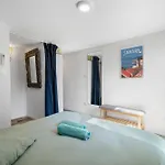 Provençal, 900 M Sanary-sur-Mer