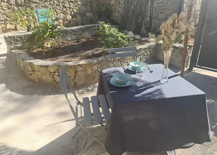 Holiday home Provencal, 900 M